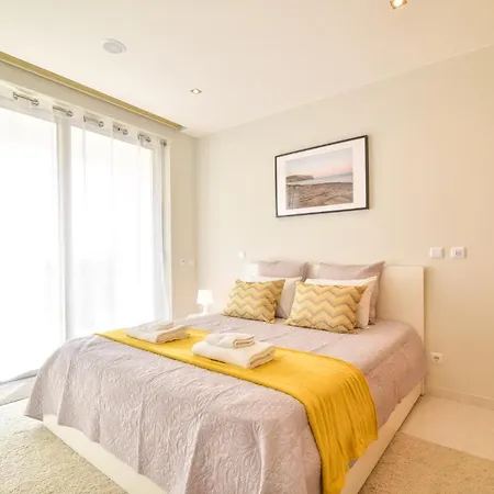 Pola Seaview Apartment By Moje Holiday Lagos Esterno foto