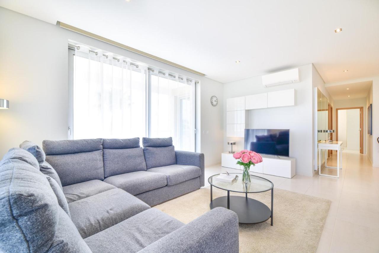 Pola Seaview By Moje Apartment *
