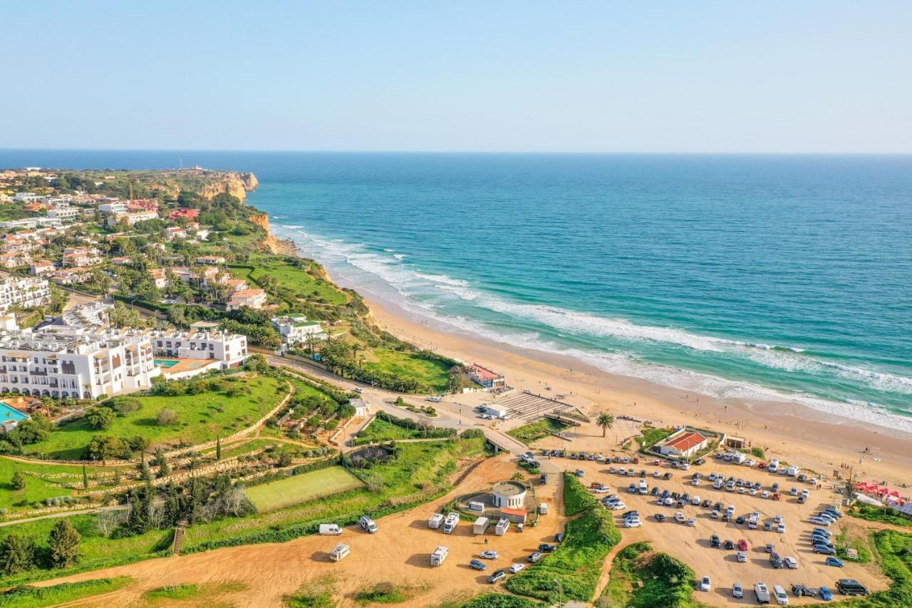 Pola Seaview By Moje Apartment
